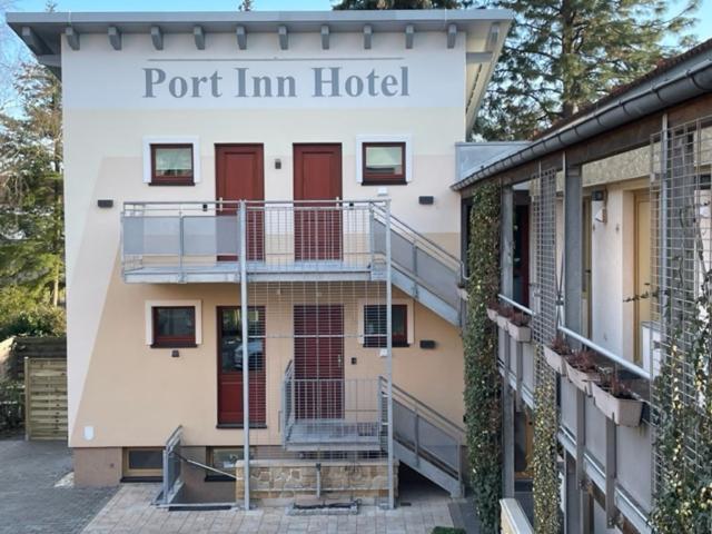 Port Inn Hotel Eichwalde Buitenkant foto